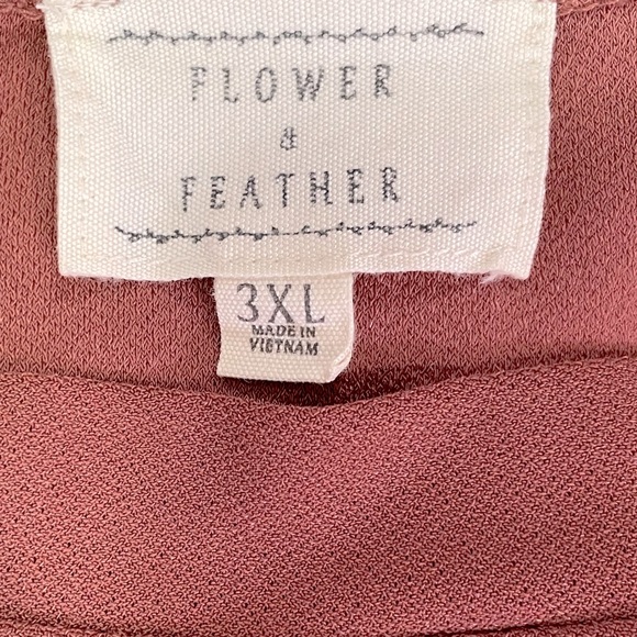 Dusty Rose lightweight sheer short puff sleeve with embroidered polka dots - Picture 3 of 8